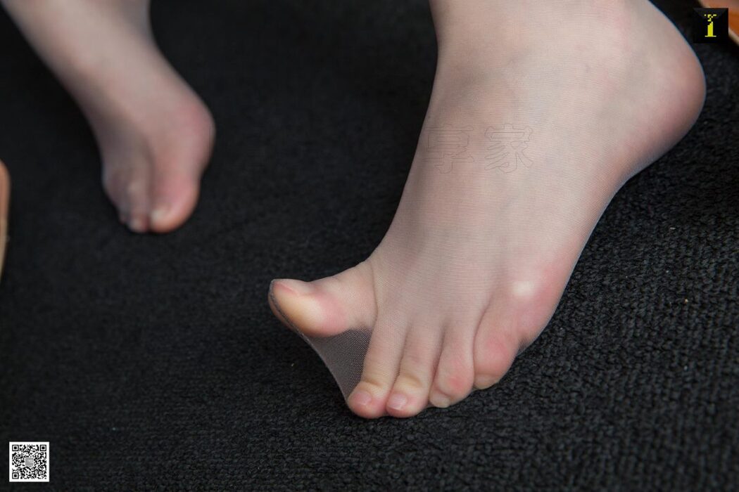 IESS异思趣向 SXJ.506 Zi Qi