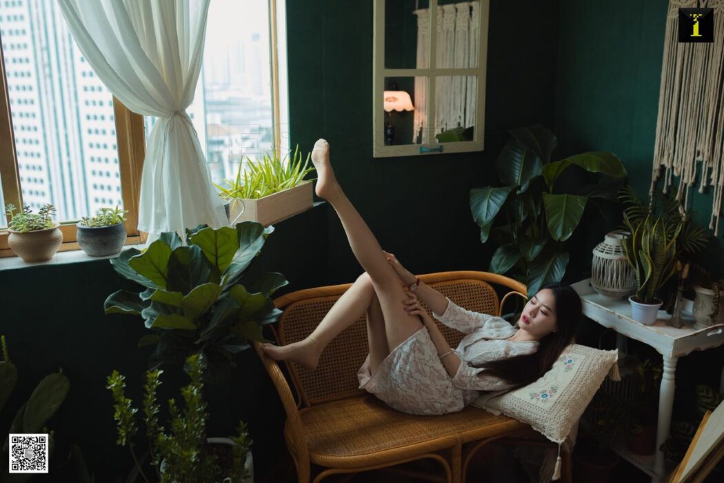 IESS异思趣向 SXJ.500 Jia Jia