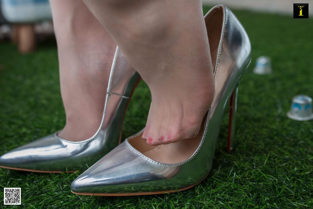 IESS异思趣向 No.604 Zi Wei