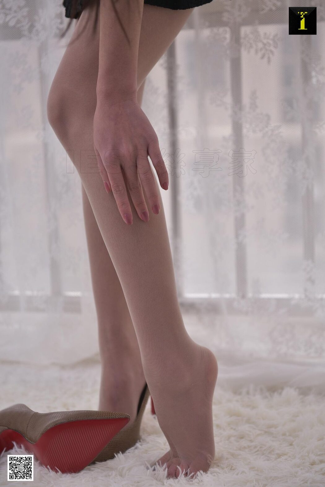 IESS异思趣向 No.606 Ye Zi