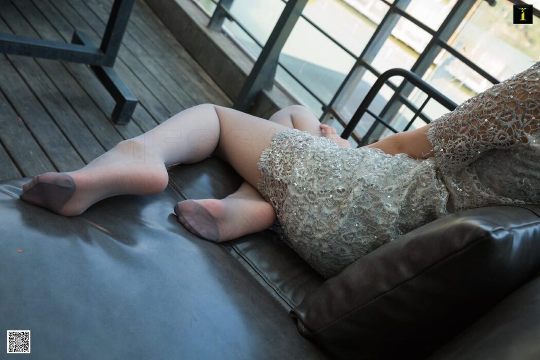 IESS异思趣向 No.650 Zi Wei