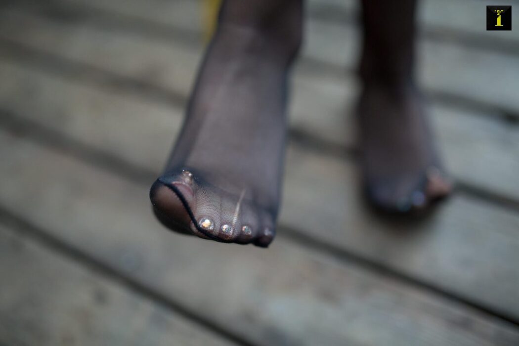 IESS异思趣向 No.628 Ke Le