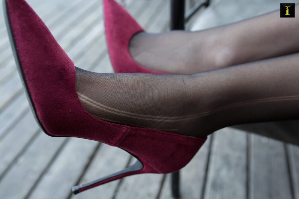 IESS异思趣向 No.628 Ke Le