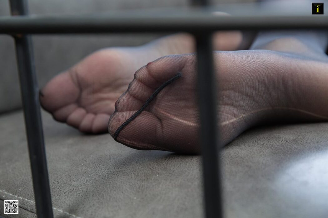 IESS异思趣向 No.662 Zi Wei