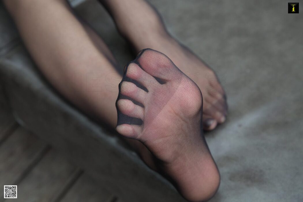 IESS异思趣向 No.648 Qiu Qiu