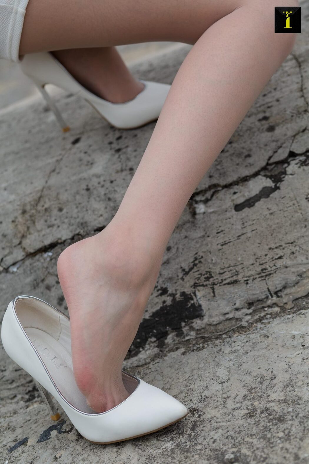 IESS异思趣向 No.617 Zi Wei