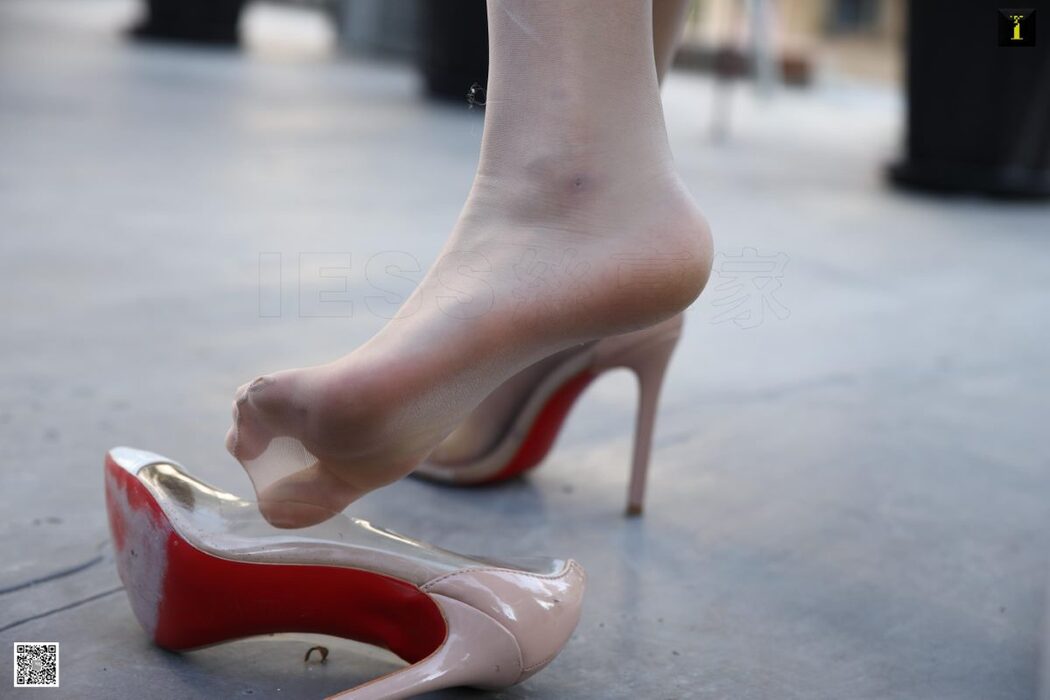 IESS异思趣向 No.660 Yu Xi