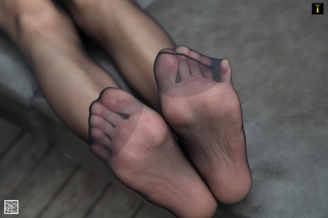 IESS异思趣向 No.648 Qiu Qiu