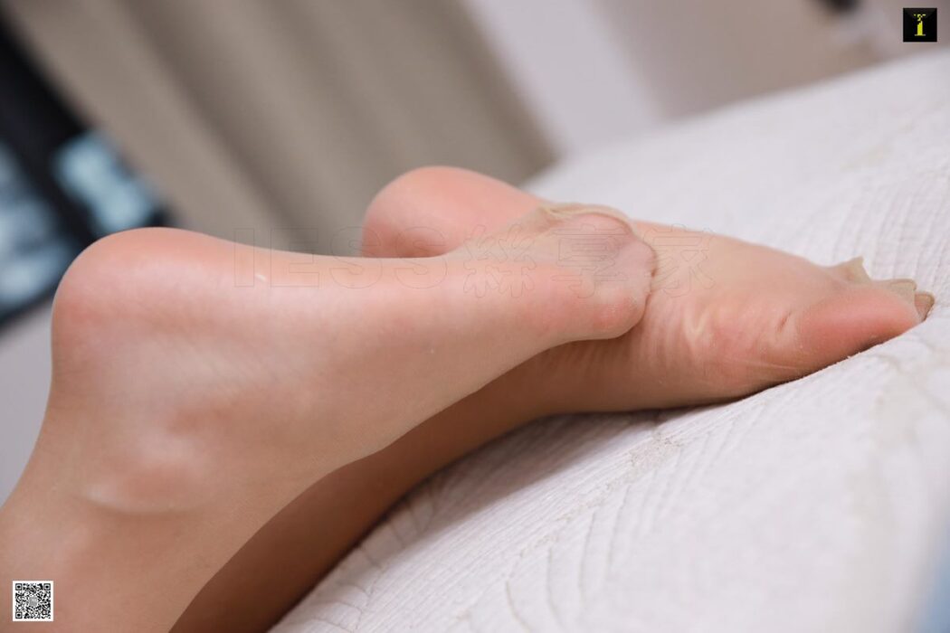 IESS异思趣向 No.646 Jiu Mei