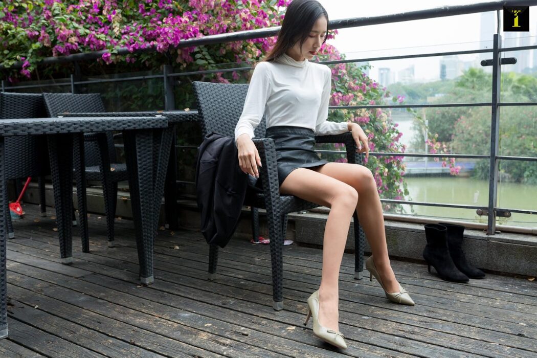 IESS异思趣向 No.637 Mei Ko