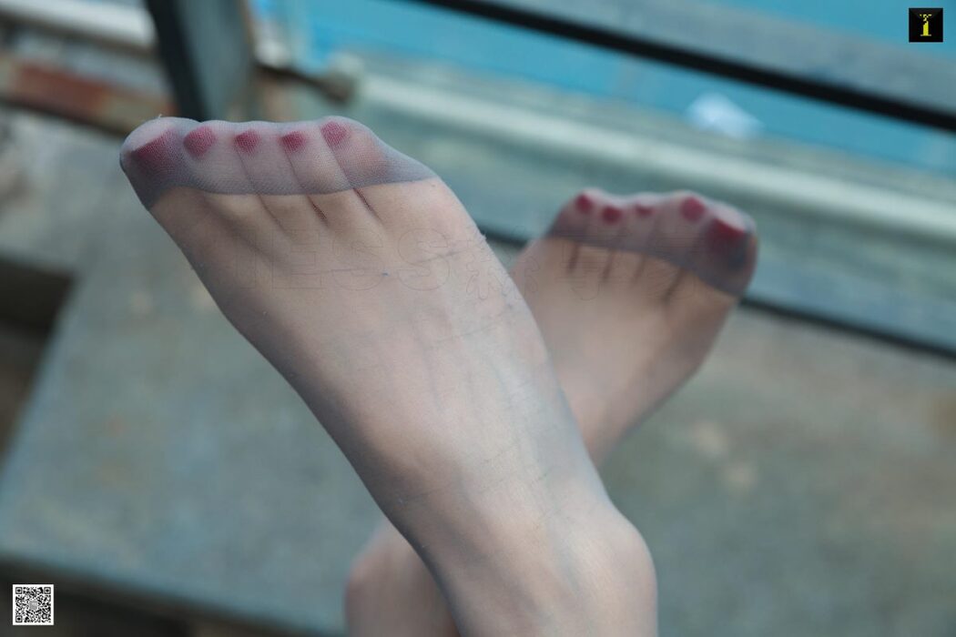 IESS异思趣向 No.650 Zi Wei