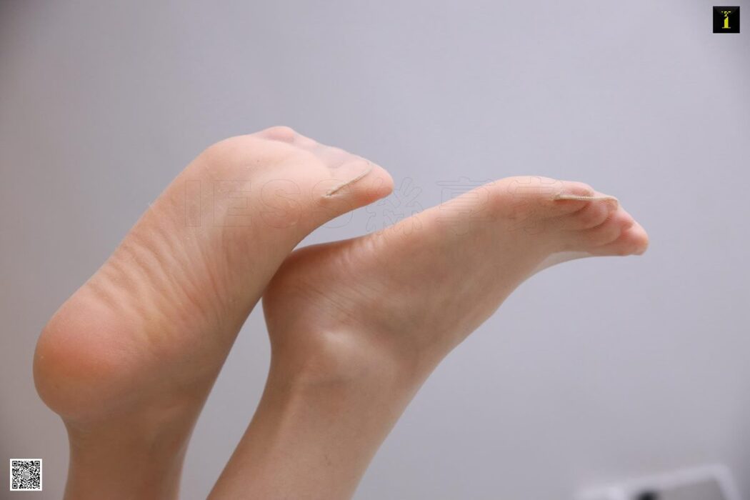 IESS异思趣向 No.646 Jiu Mei