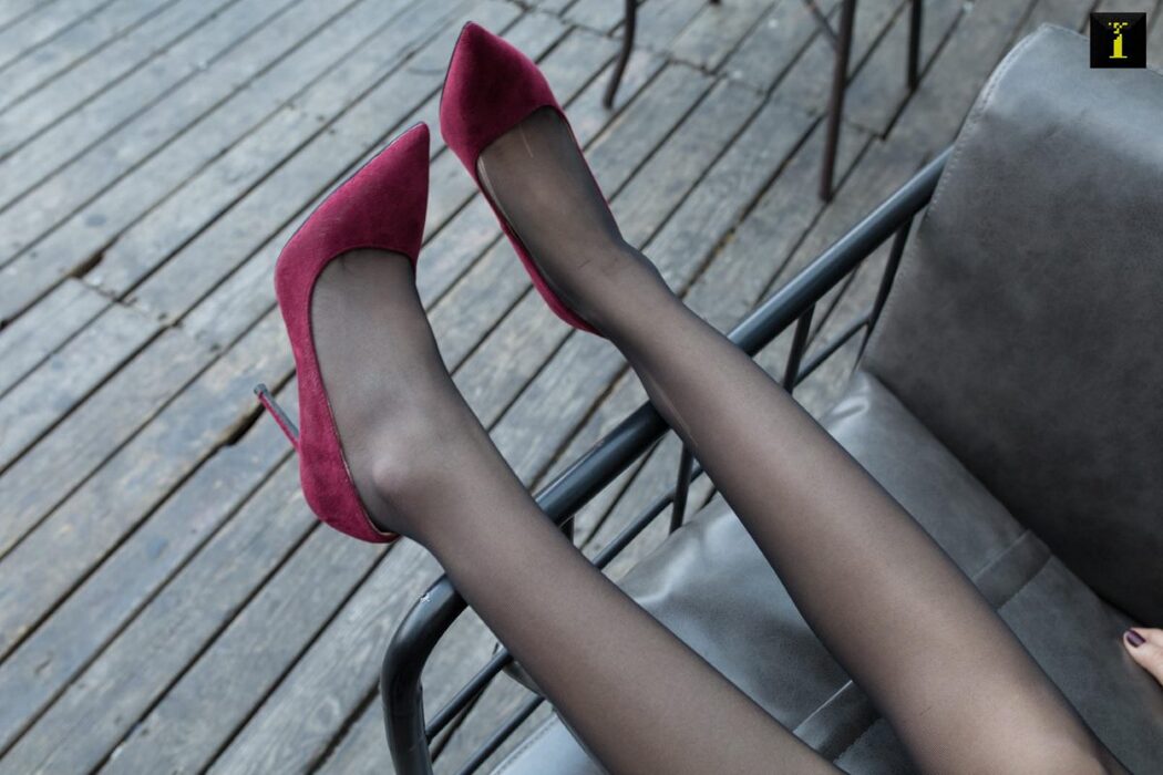 IESS异思趣向 No.628 Ke Le