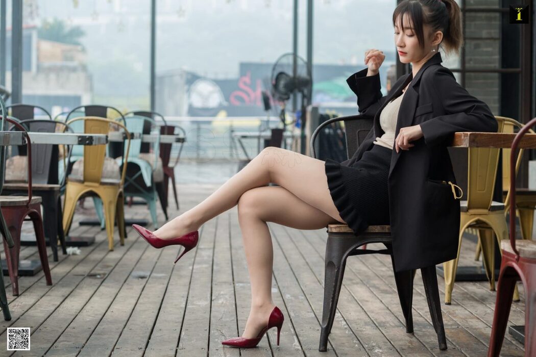 IESS异思趣向 No.641 Qiu Qiu
