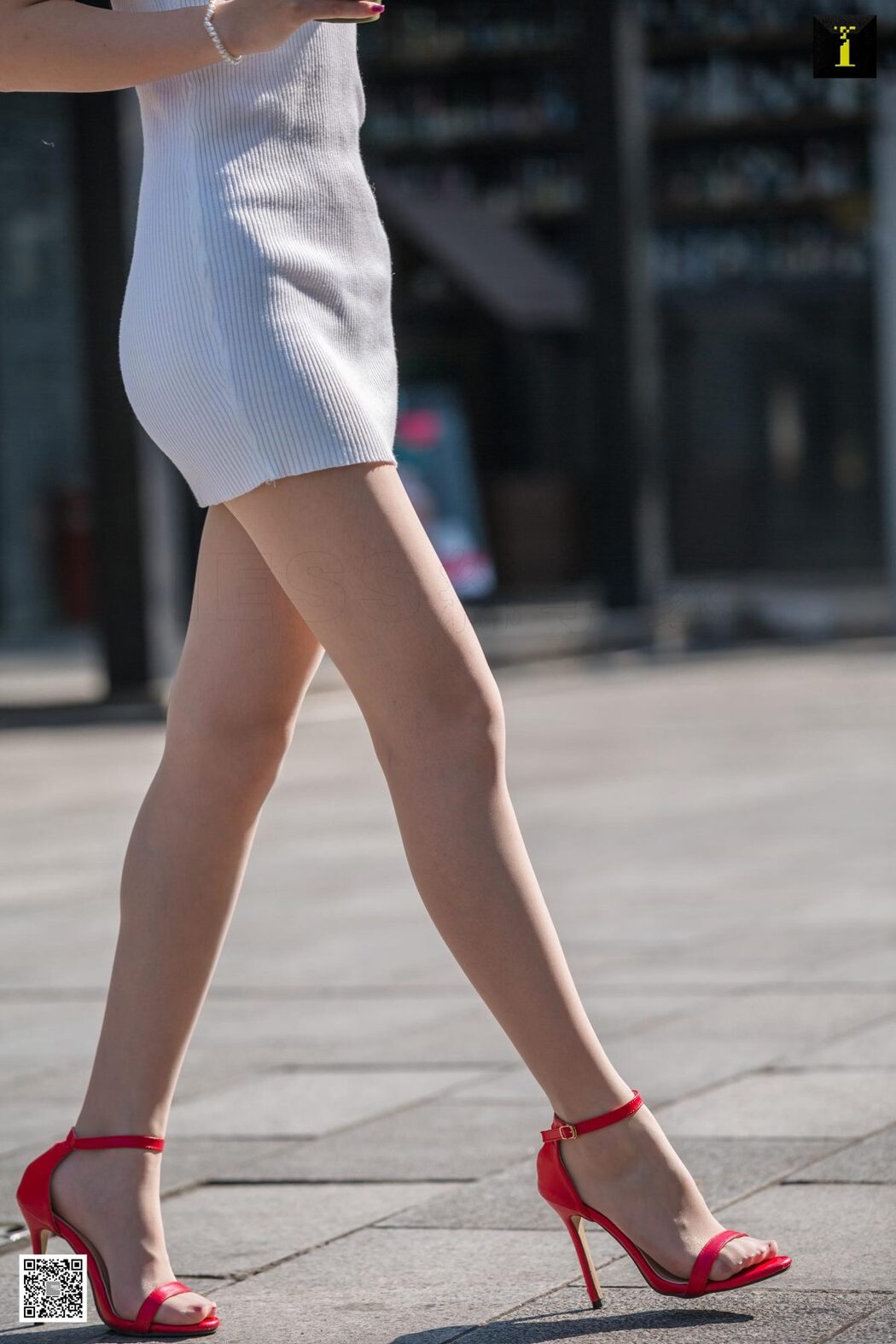 IESS异思趣向 No.669 Zi Wei