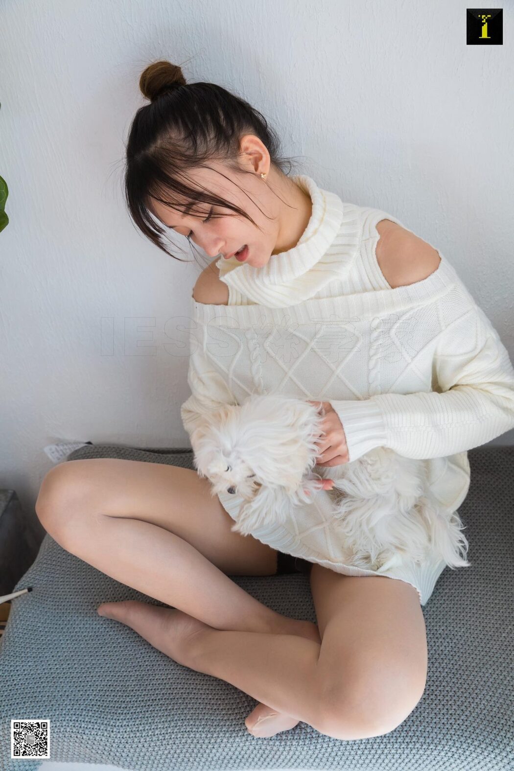 IESS异思趣向 No.670 Qiu Qiu
