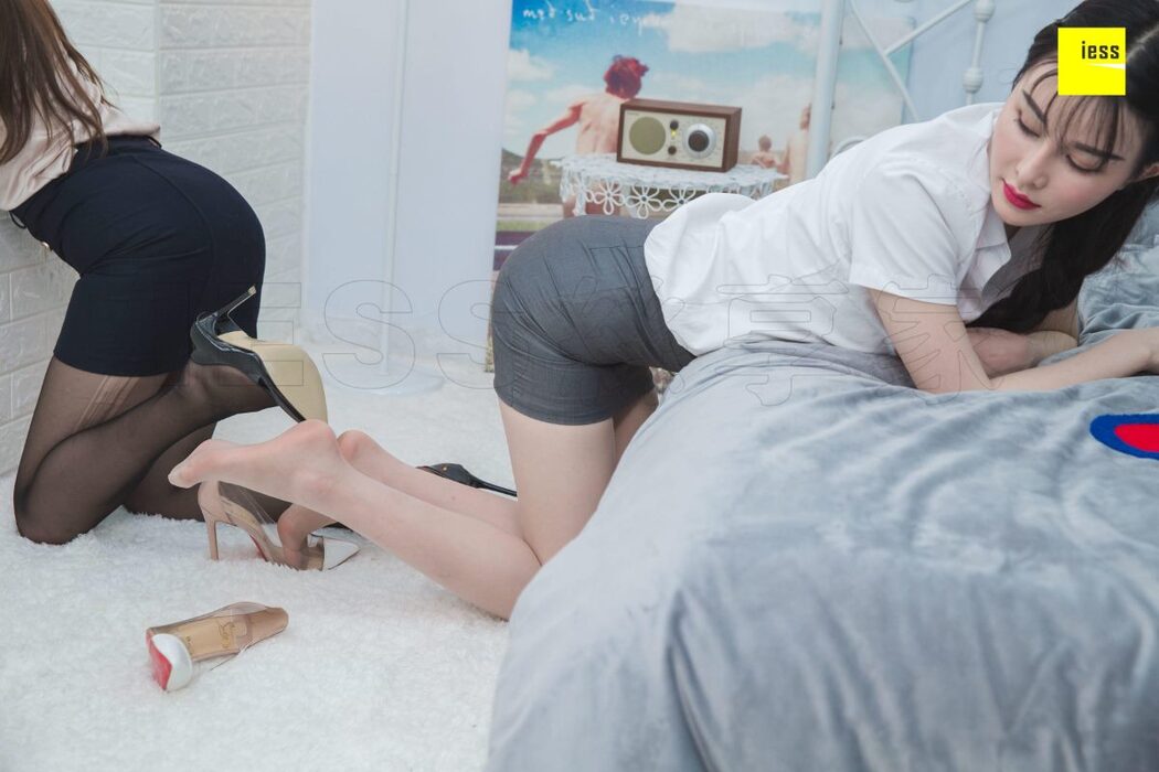 IESS异思趣向 SXJ.T053 Jiu Mei