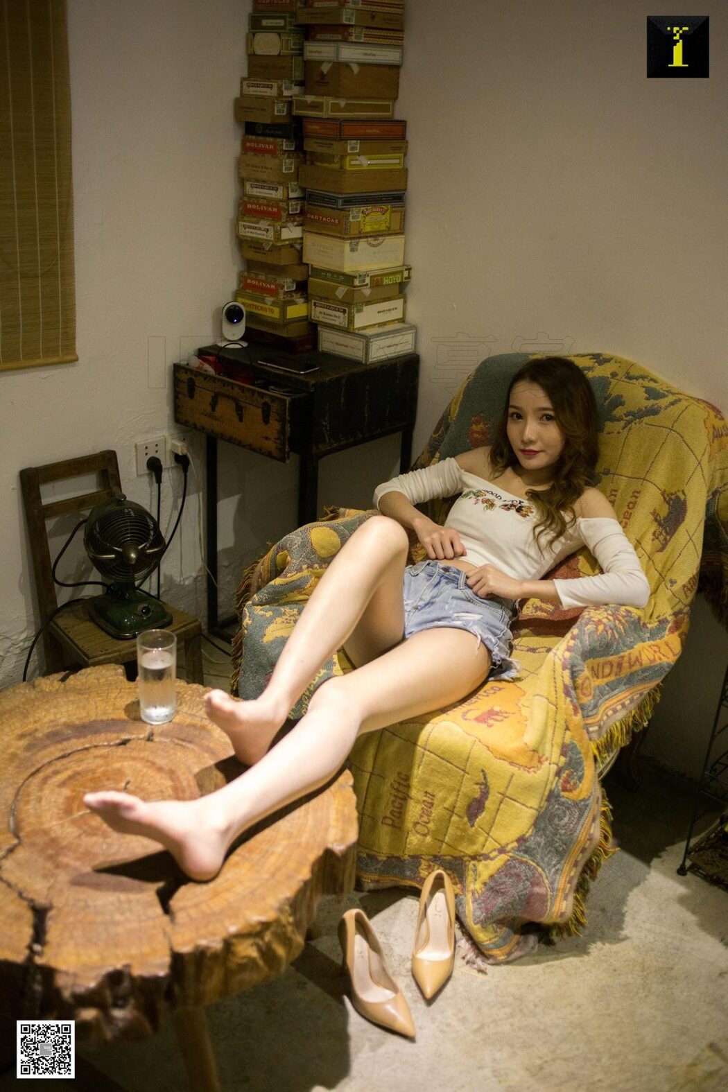 IESS异思趣向 SXJ.572 Xi Xi