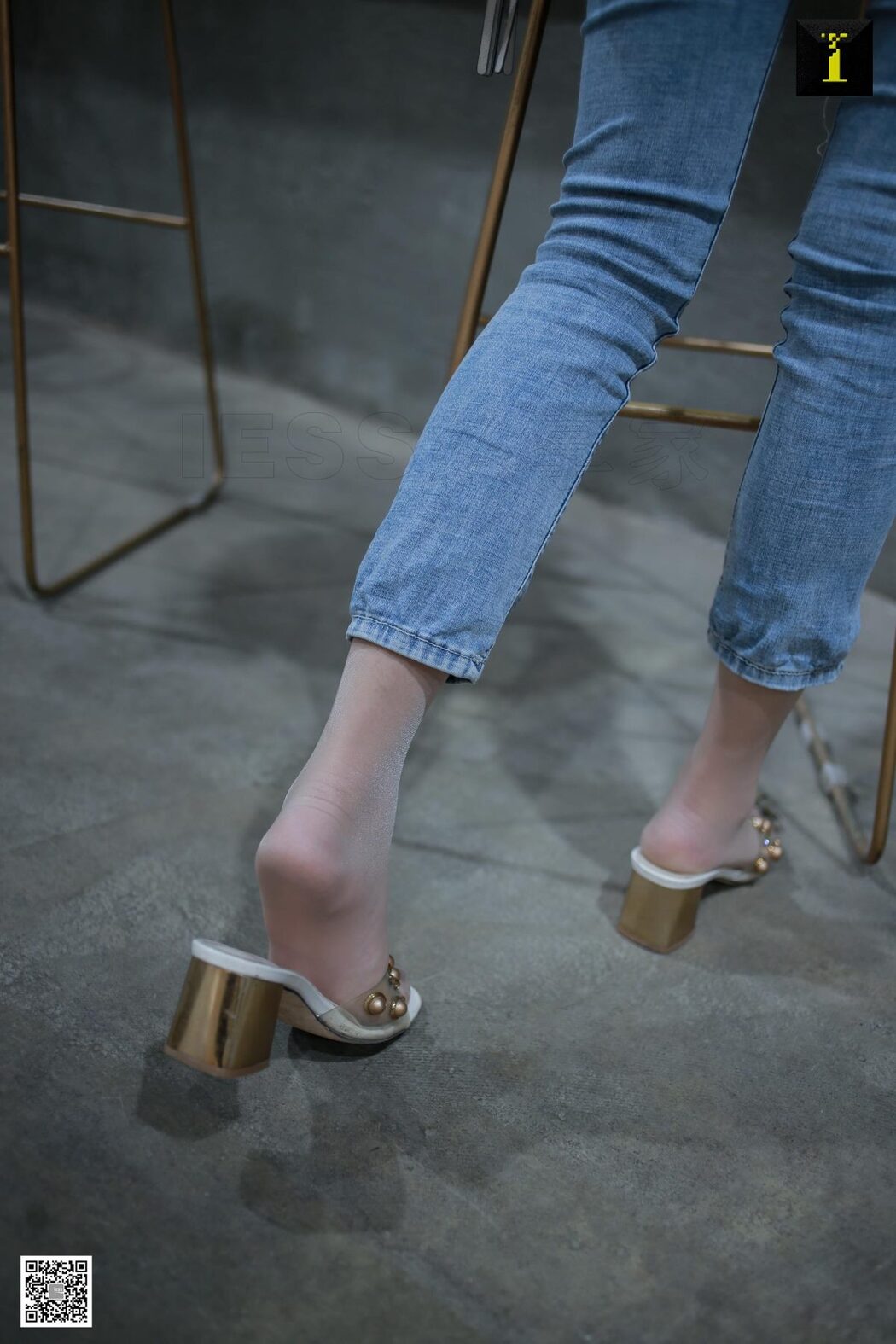 IESS异思趣向 SXJ.576 Yun Zhi