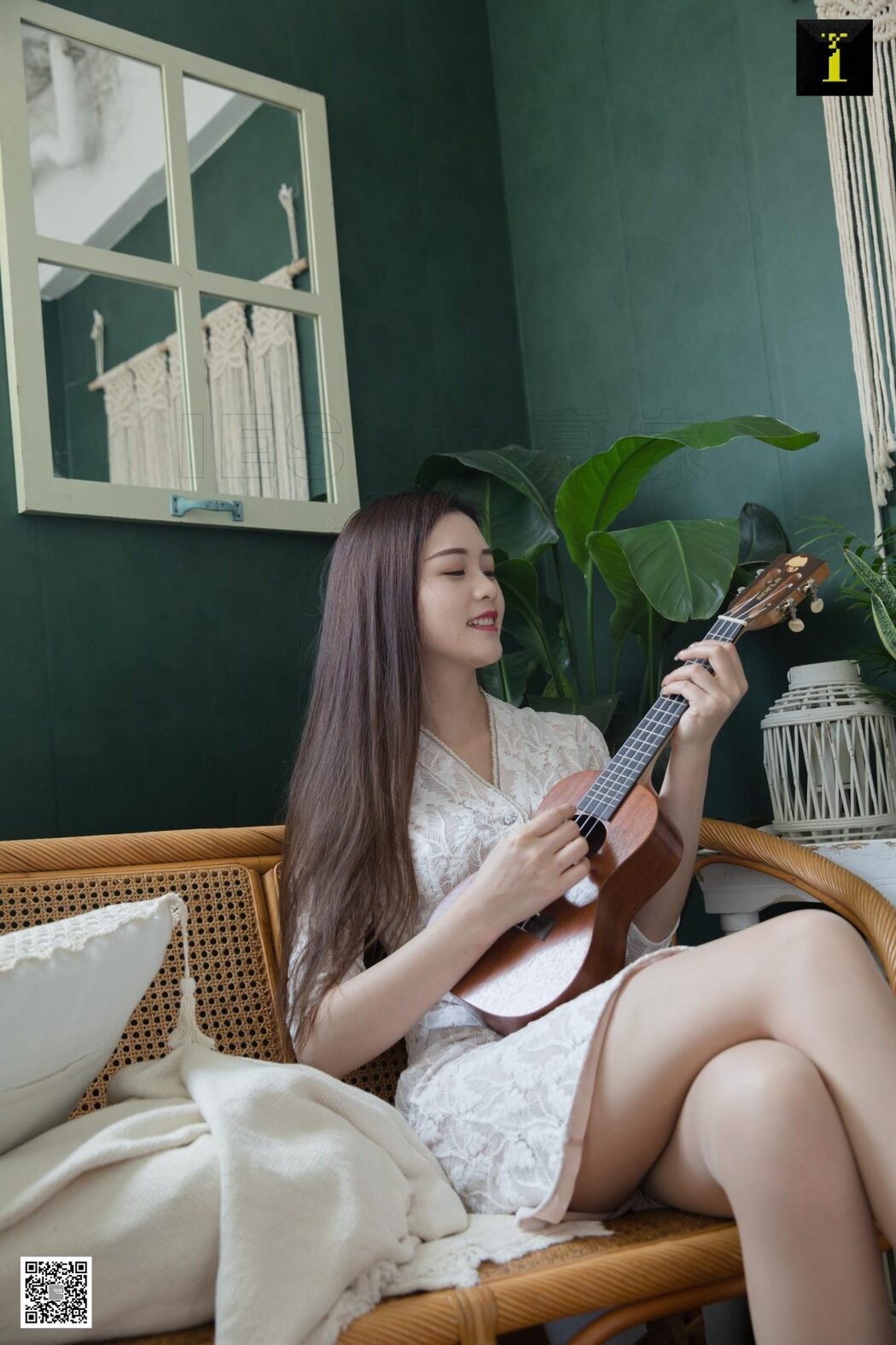 IESS异思趣向 SXJ.525 Jiu Mei