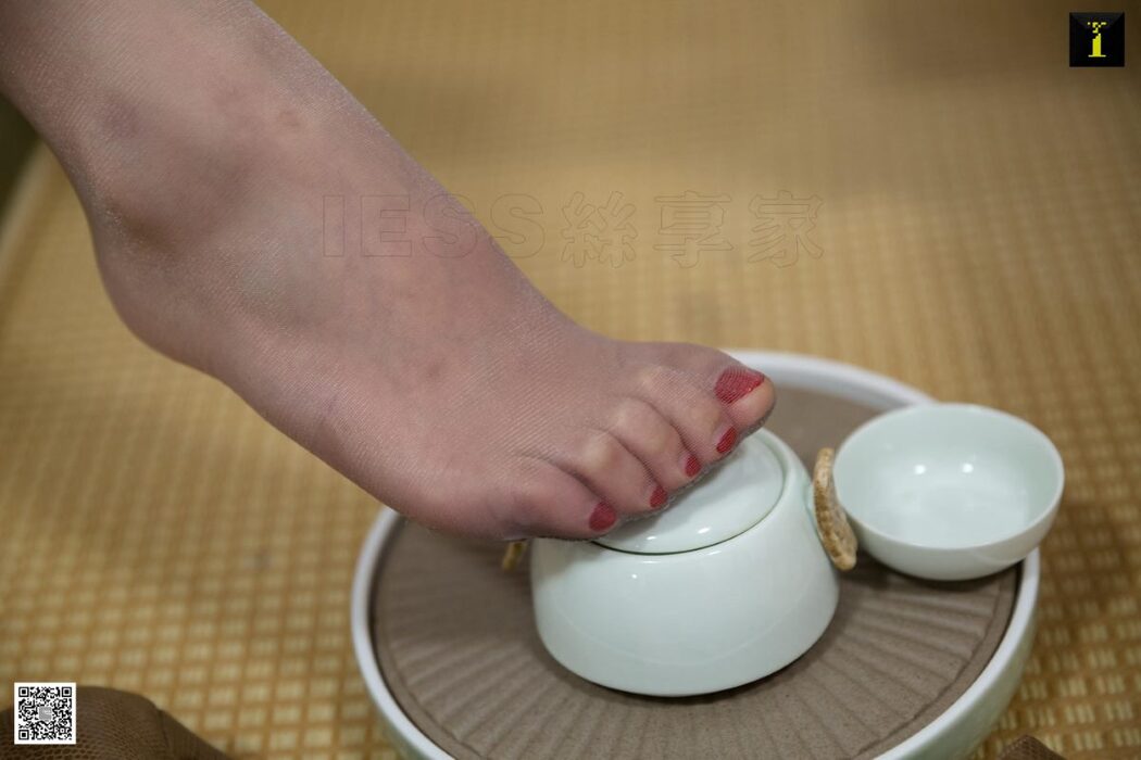 IESS异思趣向 SXJ.584 Qiu Qiu