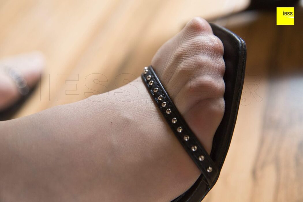 IESS异思趣向 SXJ.T051 Meng Meng