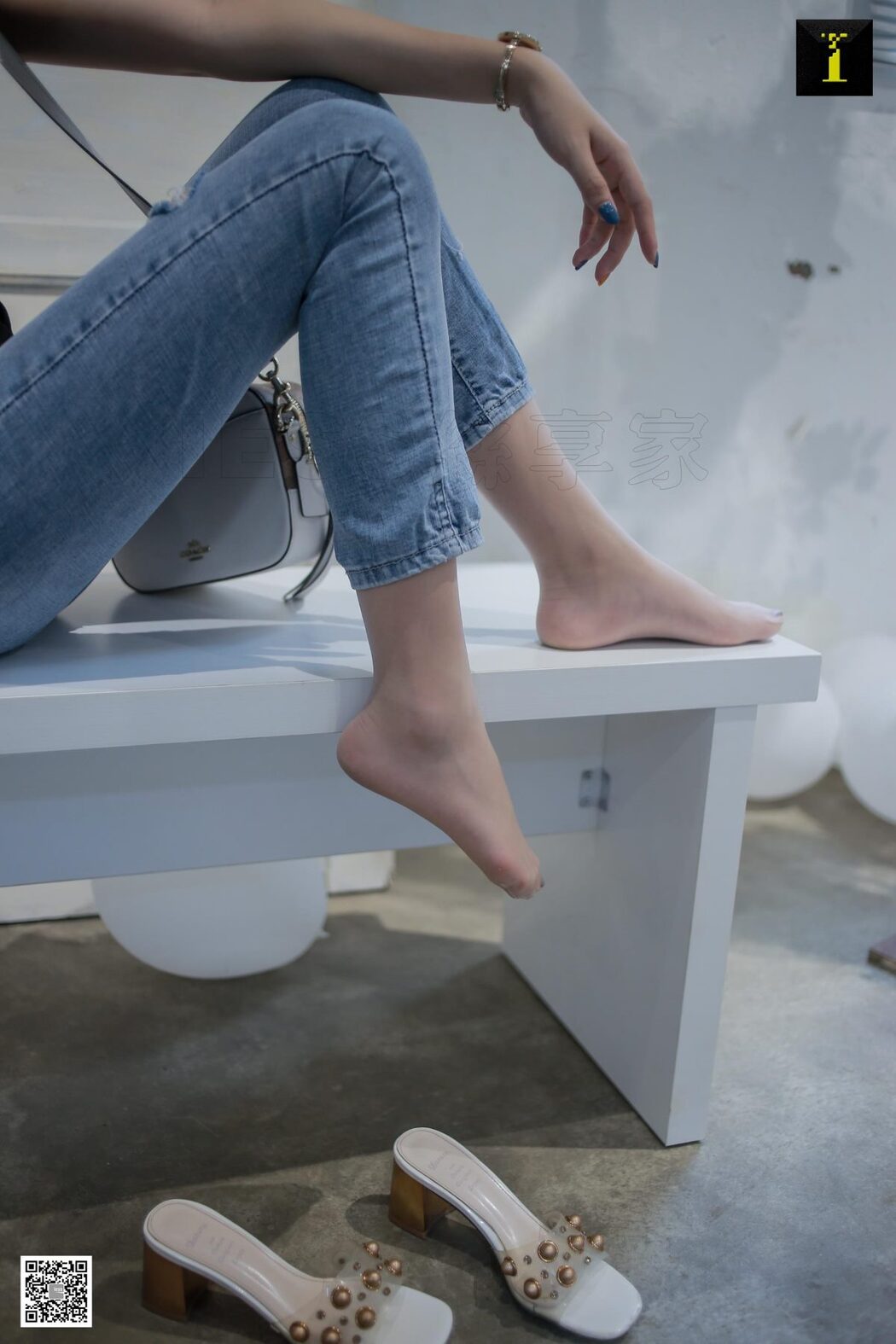 IESS异思趣向 SXJ.576 Yun Zhi