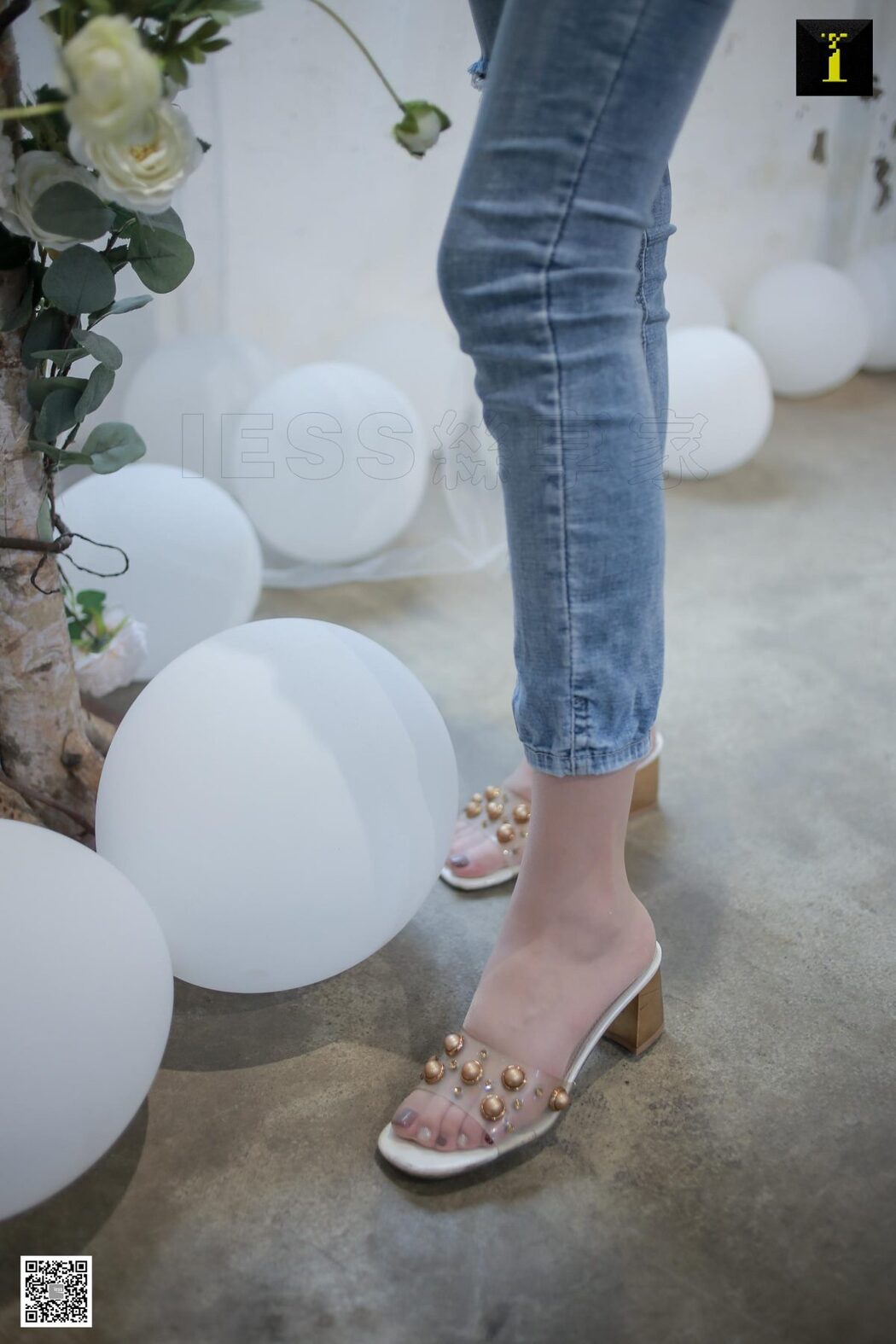 IESS异思趣向 SXJ.576 Yun Zhi