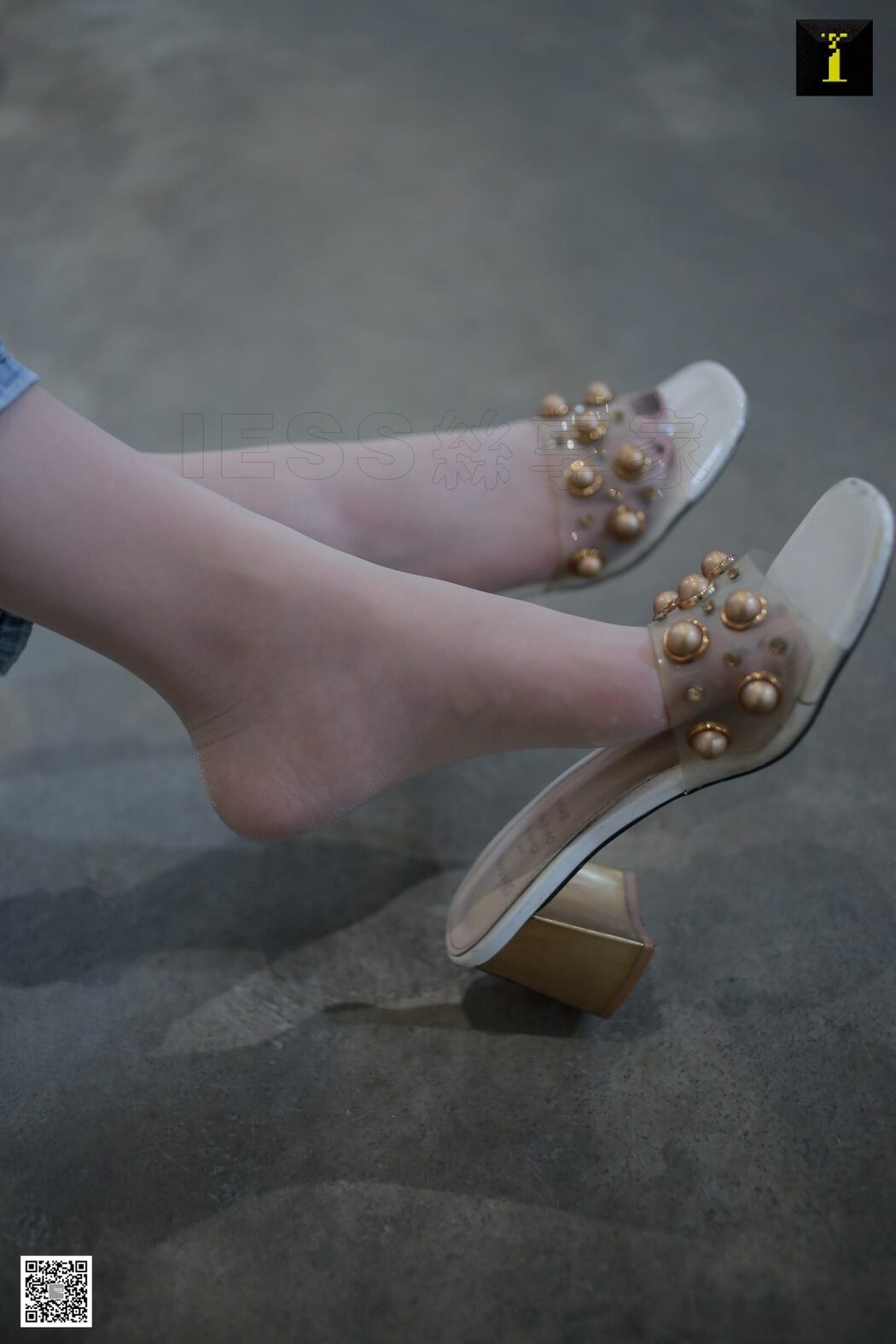 IESS异思趣向 SXJ.576 Yun Zhi