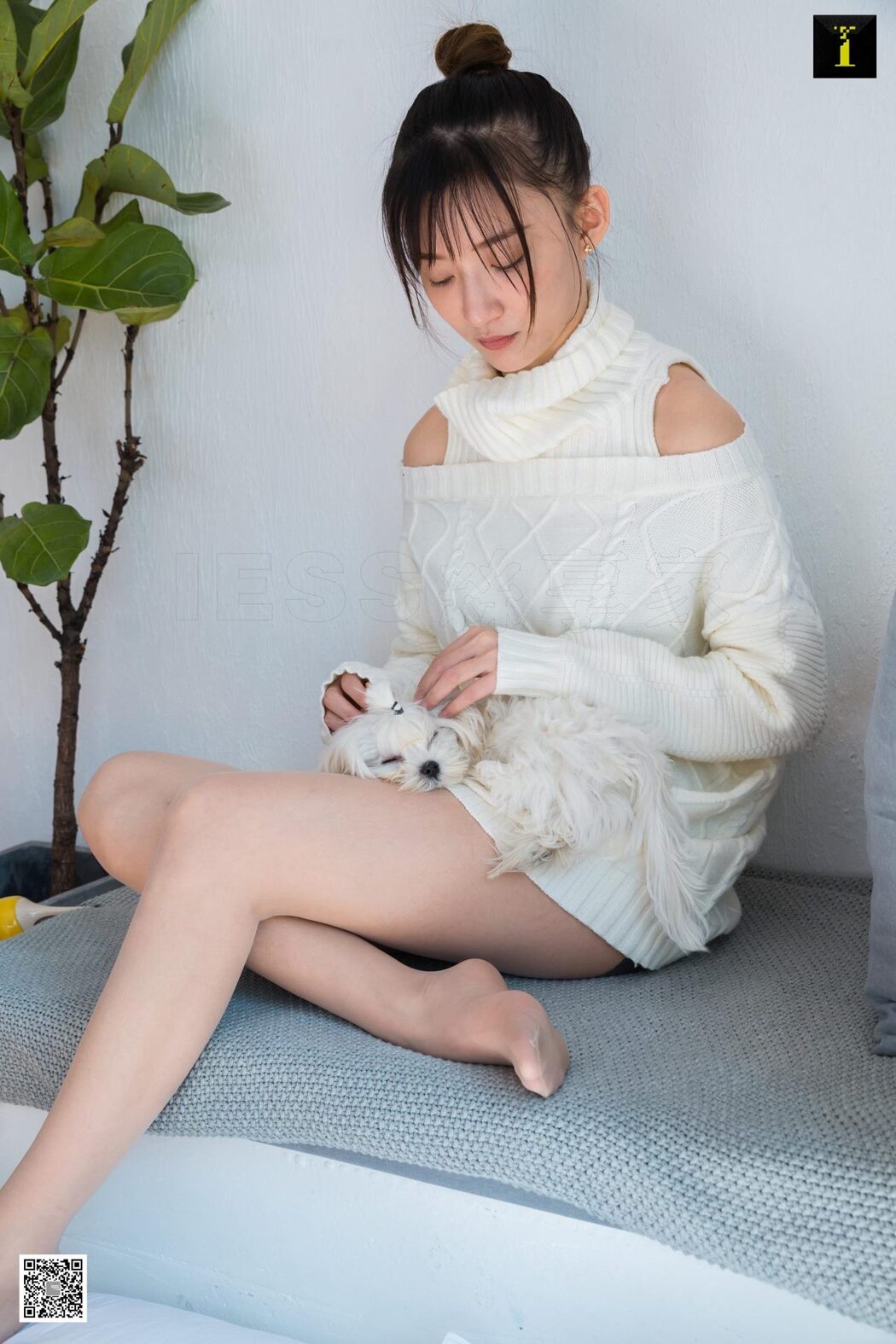 IESS异思趣向 No.670 Qiu Qiu