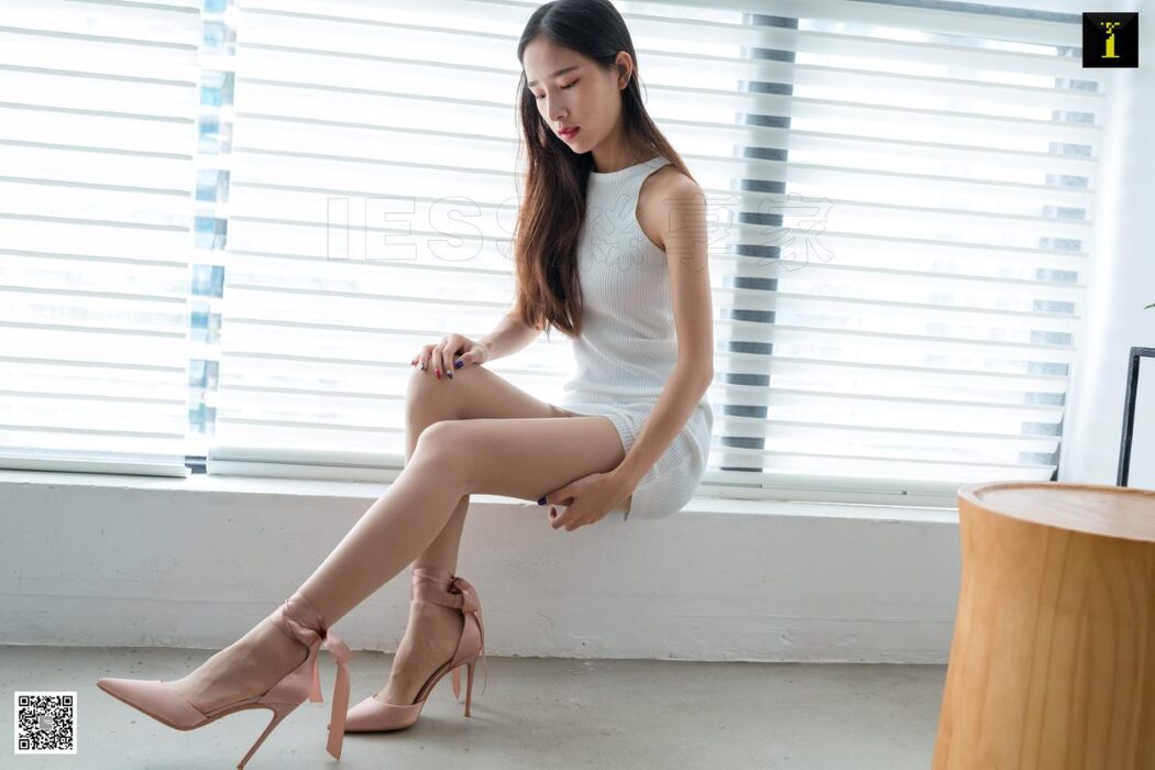 IESS异思趣向 SXJ.571 Mei Ko
