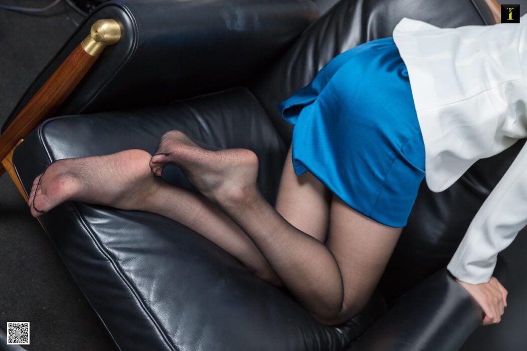 IESS异思趣向 No.694 Zi Wei