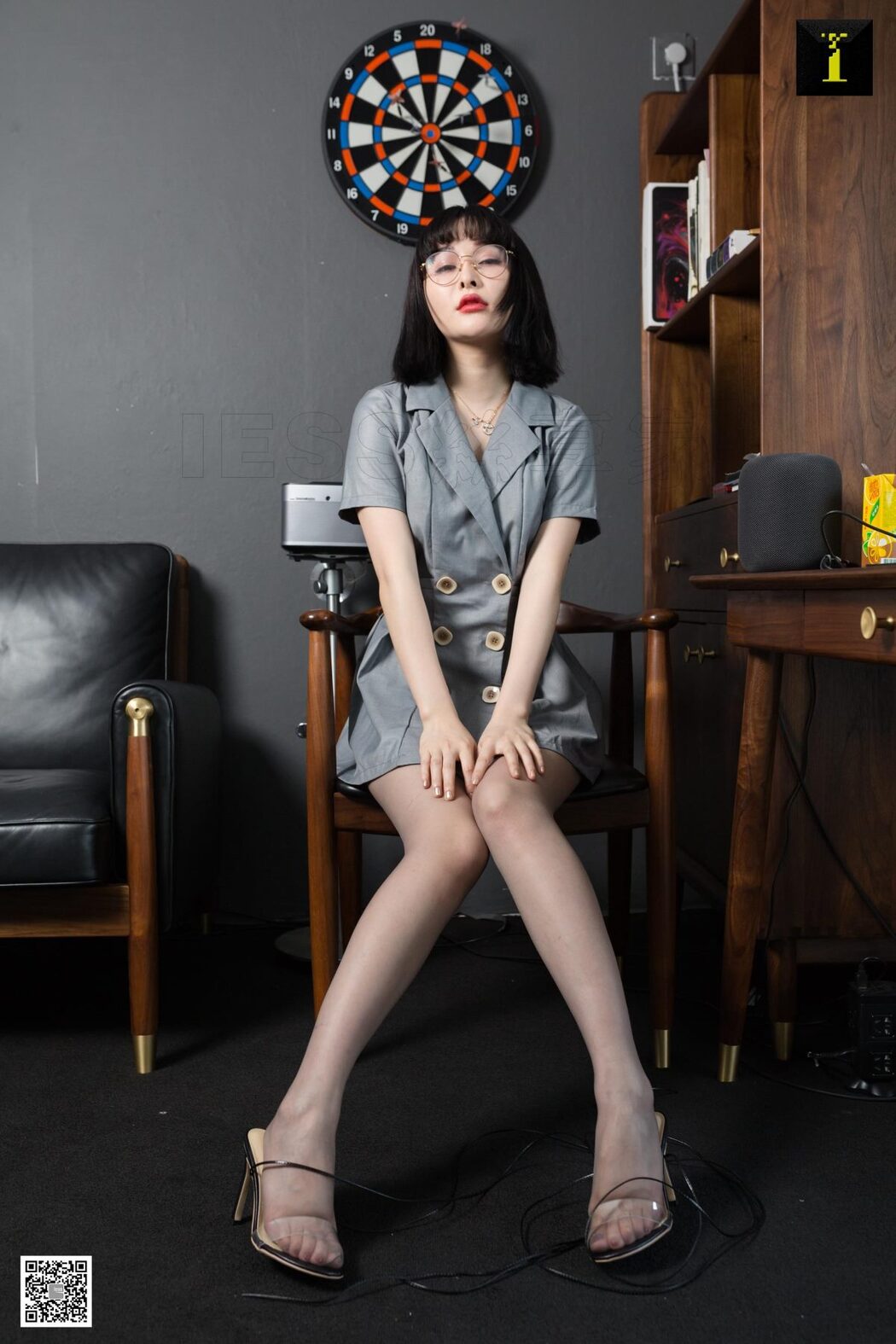 IESS异思趣向 SXJ.588 Miao Jie