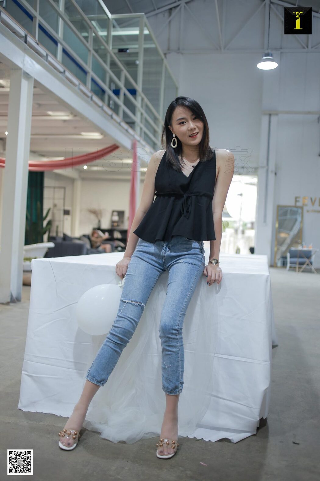 IESS异思趣向 SXJ.576 Yun Zhi