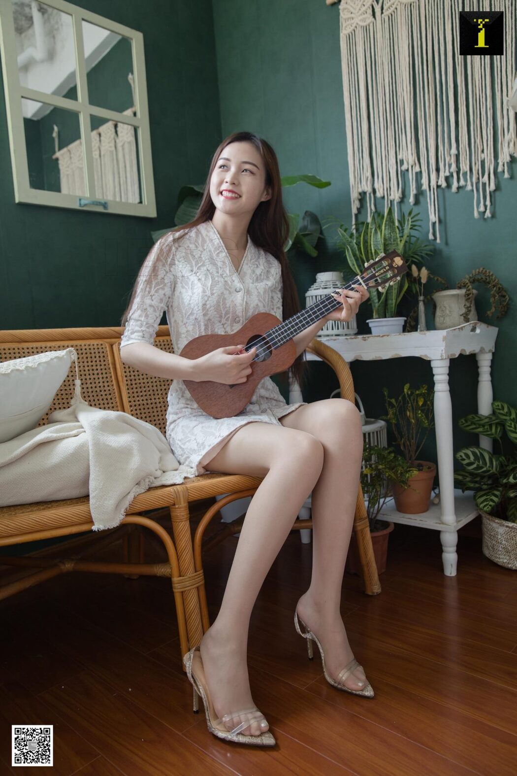 IESS异思趣向 SXJ.525 Jiu Mei