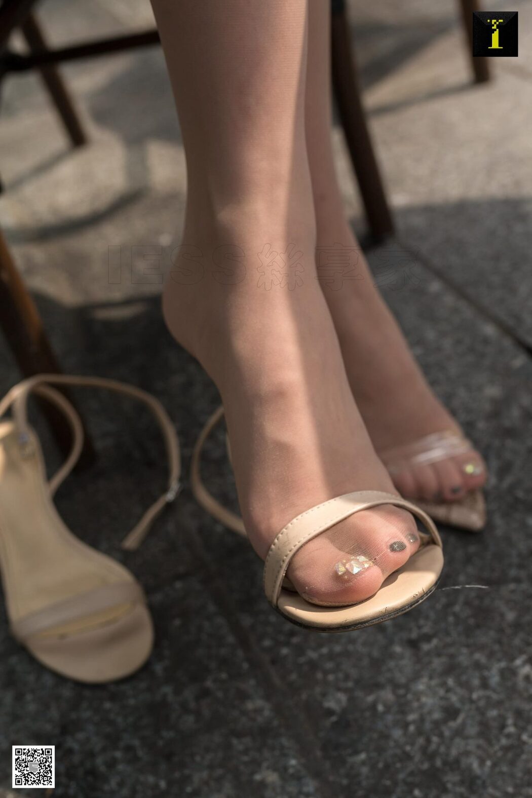 IESS异思趣向 SXJ.510 Miao Jie