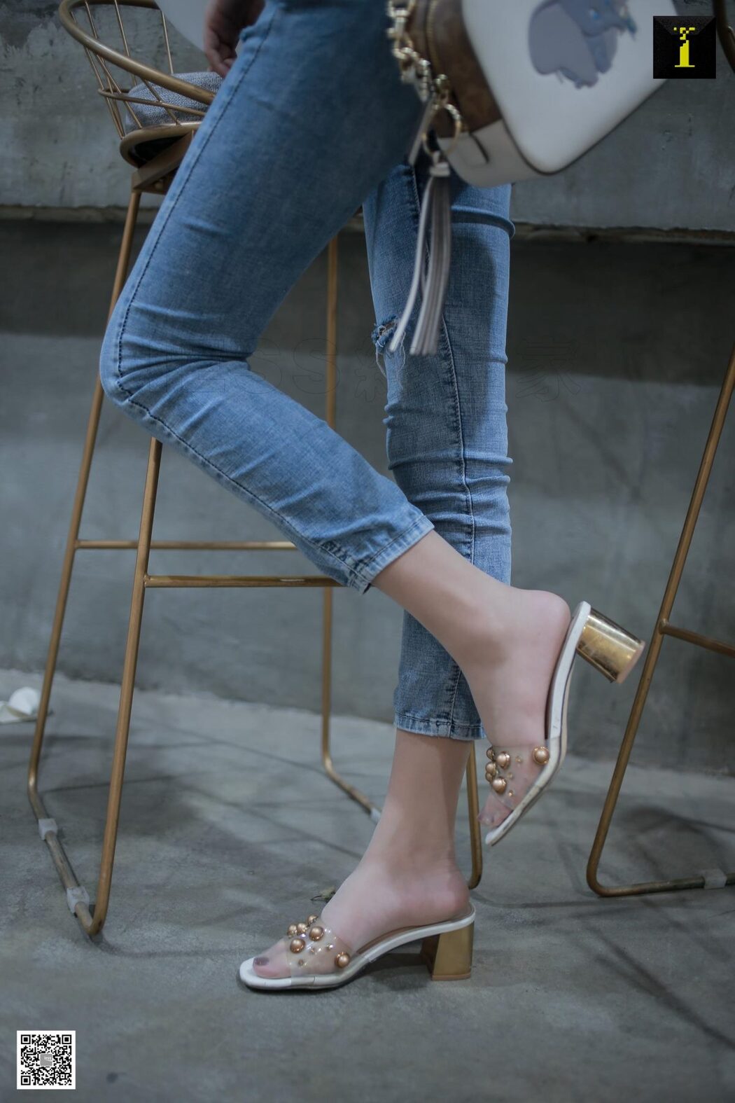 IESS异思趣向 SXJ.576 Yun Zhi