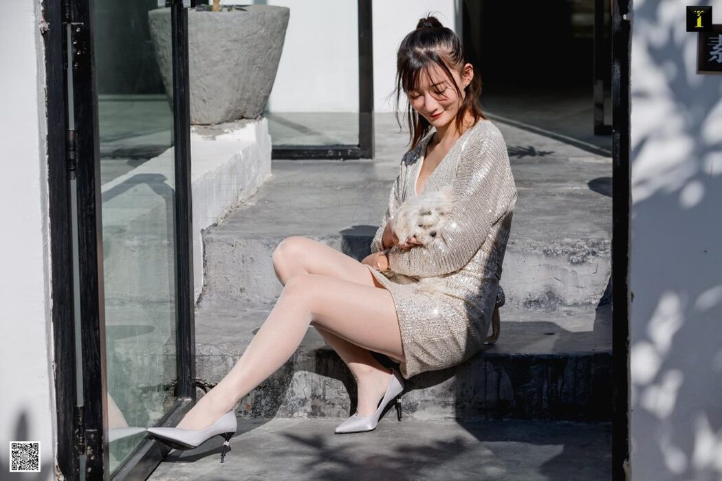IESS异思趣向 No.677 Qiu Qiu
