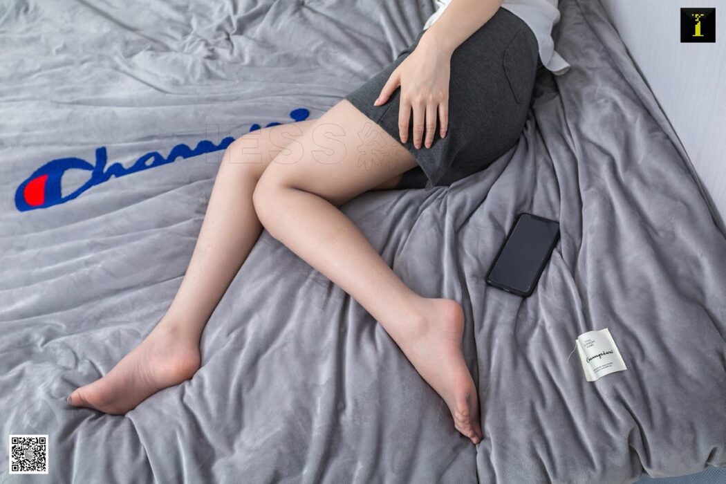 IESS异思趣向 SXJ.583 Zi Qi