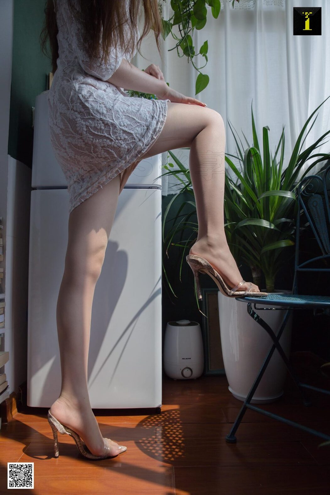 IESS异思趣向 SXJ.525 Jiu Mei