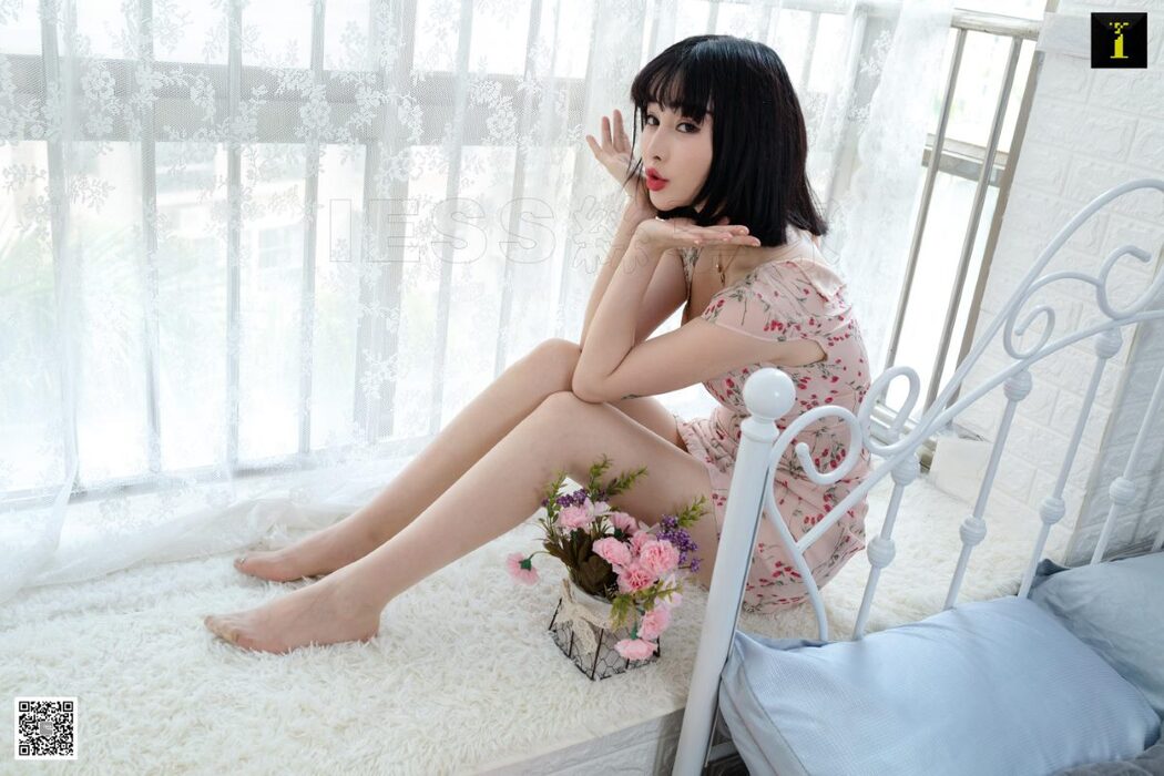 IESS异思趣向 SXJ.582 Miao Jie