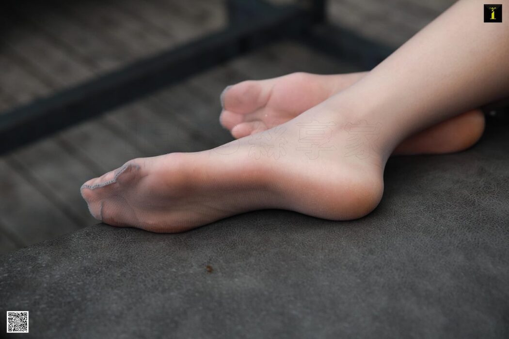 IESS异思趣向 No.674 Yu Xi