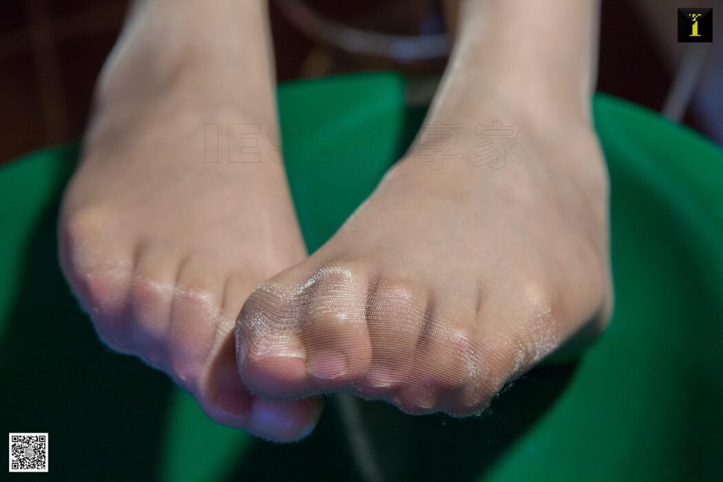 IESS异思趣向 SXJ.566 Jiu Mei