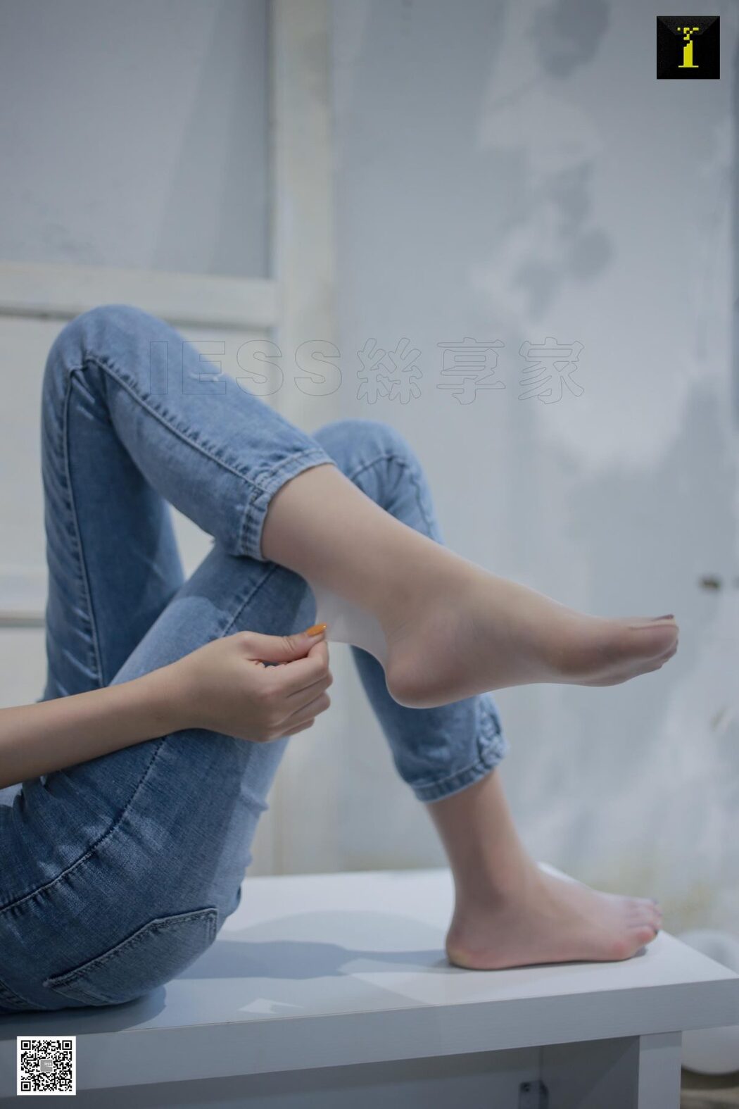 IESS异思趣向 SXJ.576 Yun Zhi