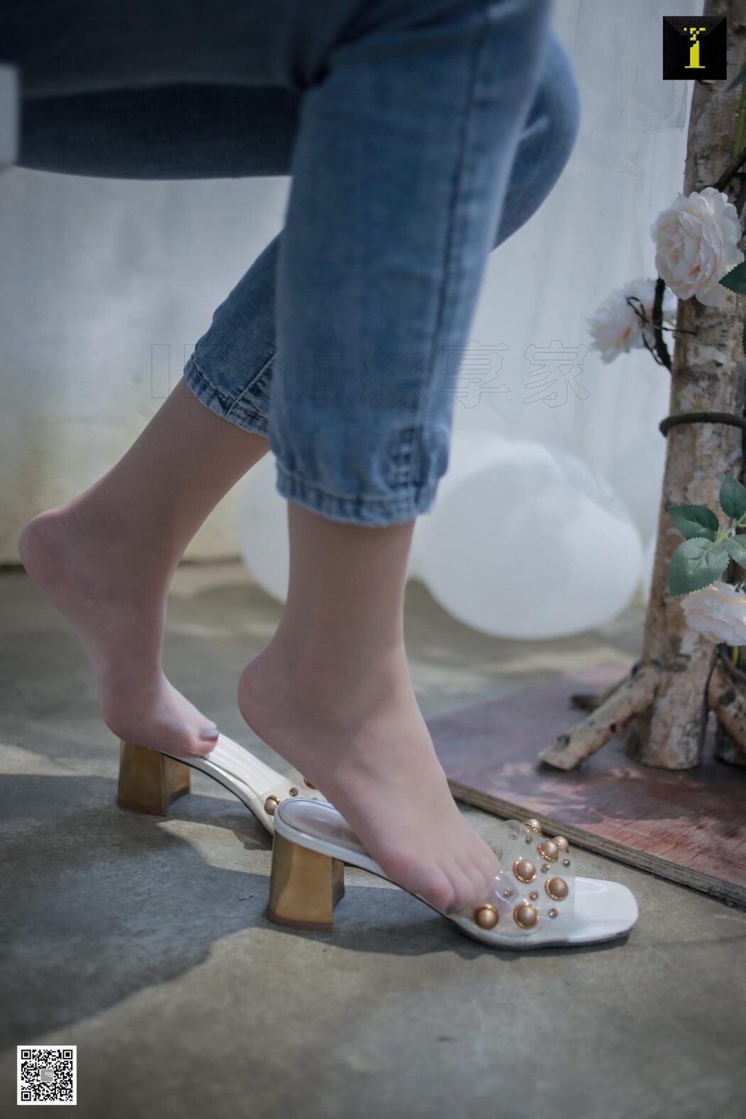 IESS异思趣向 SXJ.576 Yun Zhi