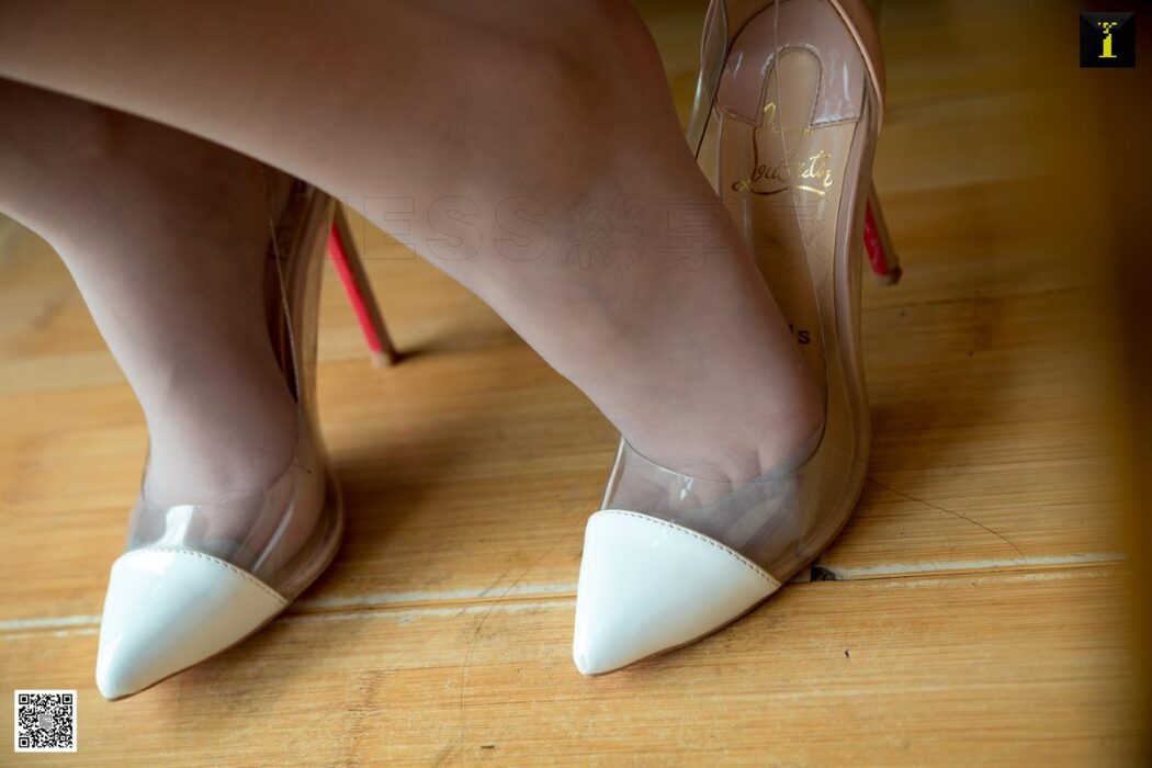 IESS异思趣向 SXJ.511 Le Le