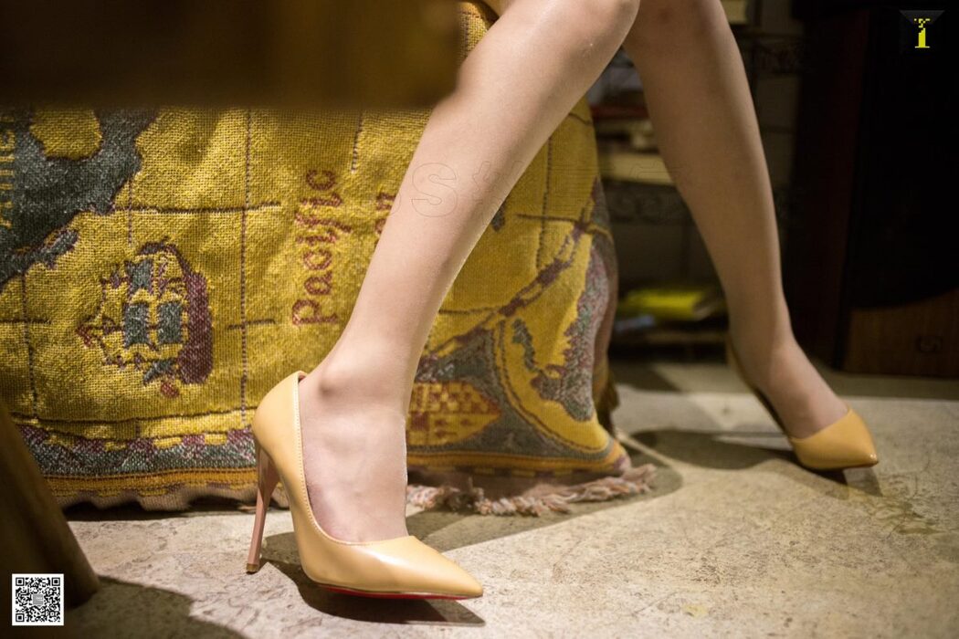 IESS异思趣向 SXJ.572 Xi Xi