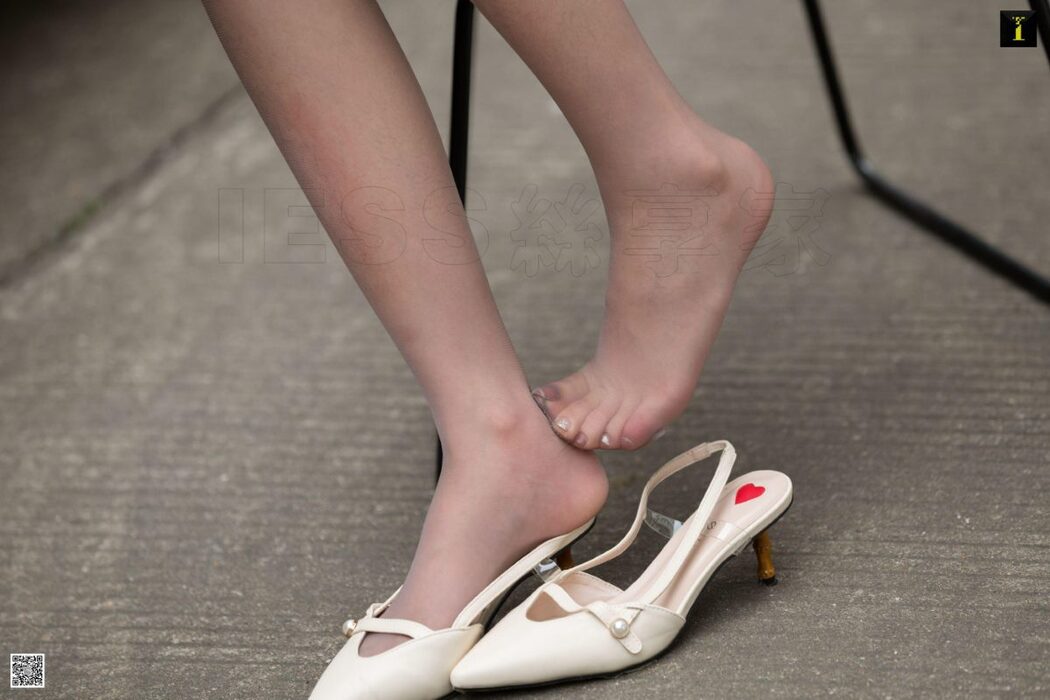 IESS异思趣向 SXJ.520 Le Le