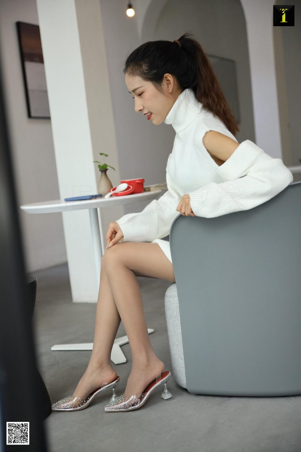 IESS异思趣向 No.673 Mei Ko