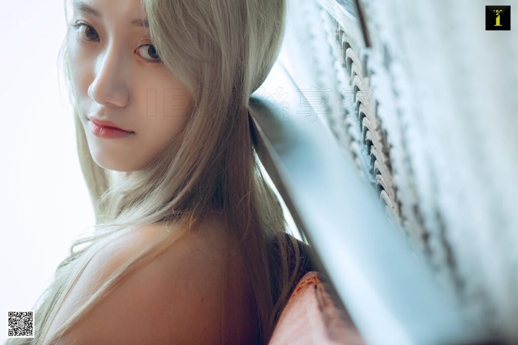 IESS异思趣向 SXJ.511 Le Le